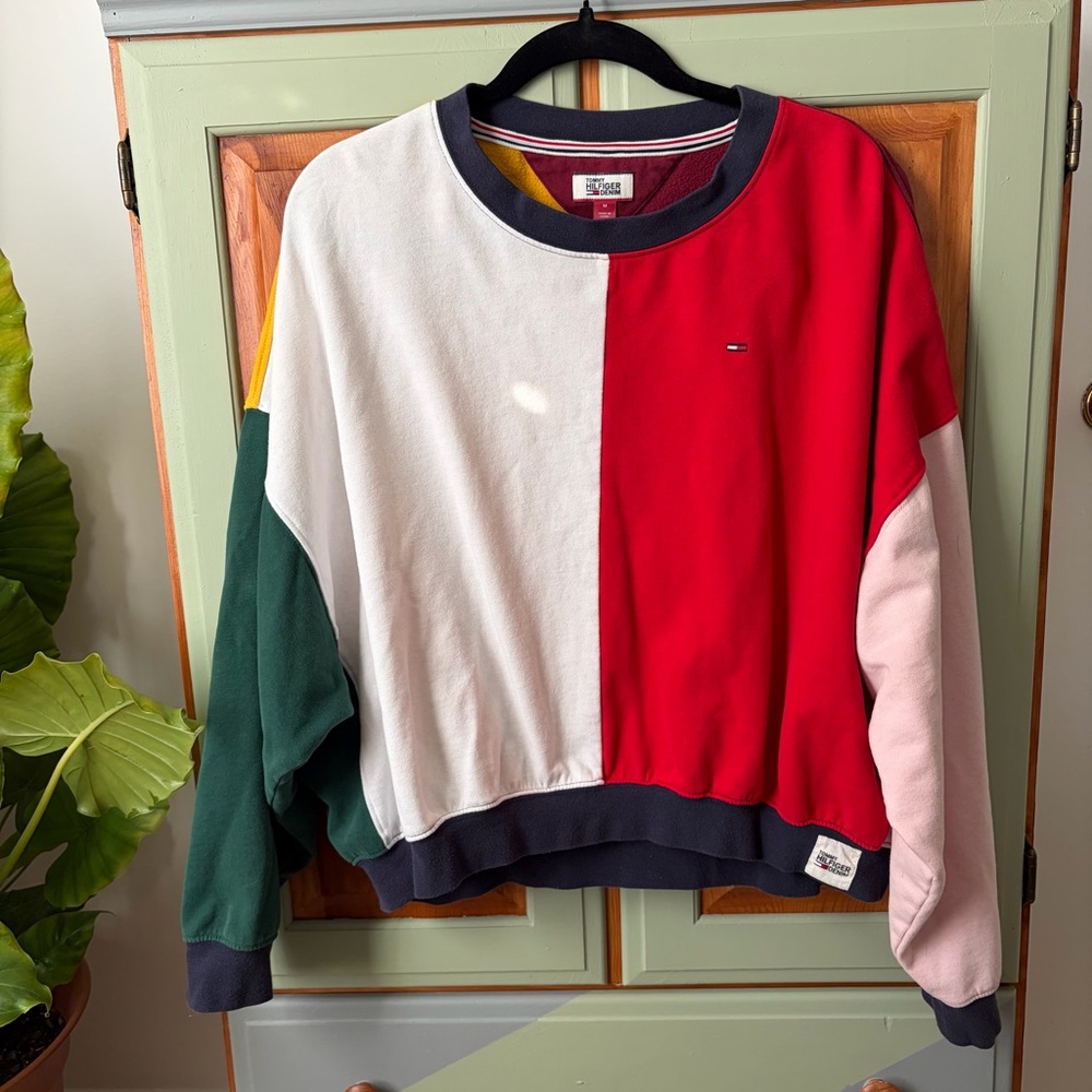 Tommy Hilfiger Y2K Colorblock Sweatshirt